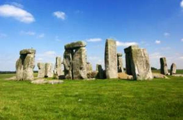 Templul de la Stonehenge era o uriasa discoteca terapeutica