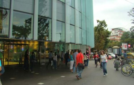 Cum vad romanii de rand noile probleme din pietele externe