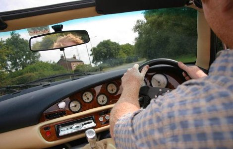 Sofer sa fii, noroc sa ai: Averea soferului lui Emil Boc