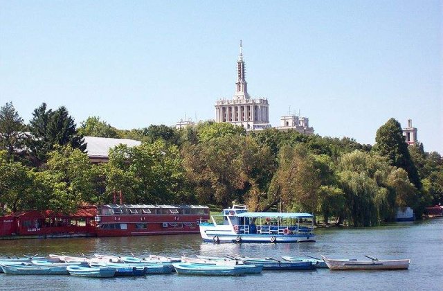 De ziua Marinei, te plimbi gratuit cu vaporasul