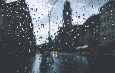 Cod GALBEN de averse, grindina si descarcari electrice. Ce zone sunt vizate