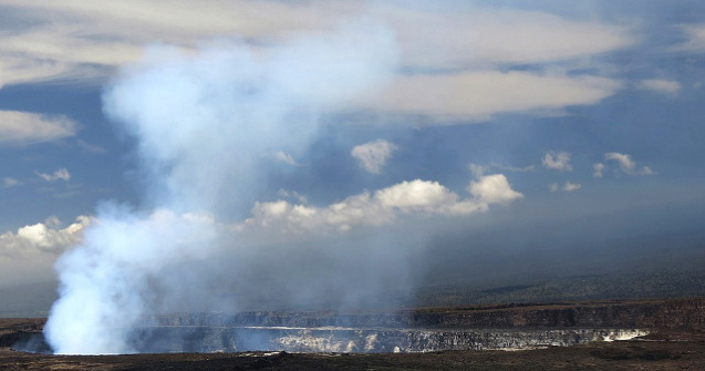 A fost emisa alerta rosie in Hawaii. Risc iminent de explozie a vulcanului Kilauea/ VIDEO