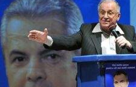 Iliescu dezvaluie secretul longevitatii: Gerovital si intelepciune populara