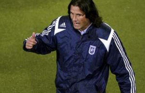 Craiova infrunta Fiorentina