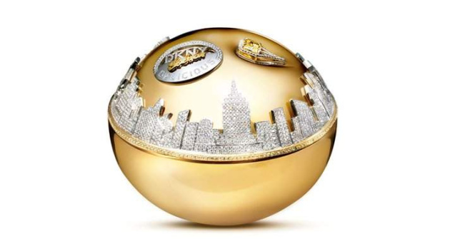  Video  Cat costa cel mai scump parfum din lume?