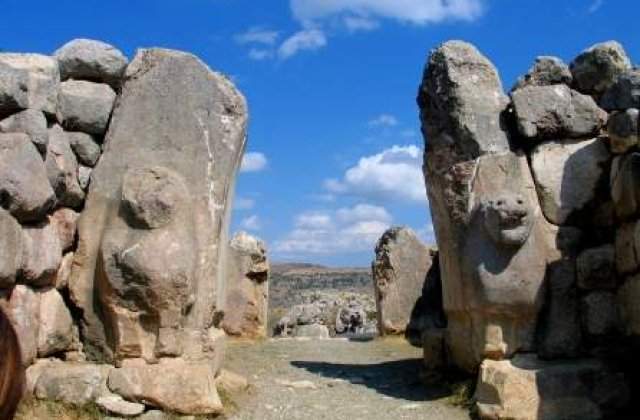 `E a mea, ba a mea`: Cele mai disputate antichitati de pe Glob!