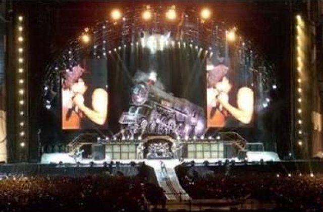 AC/DC isi lanseaza propria gama de vinuri in Australia