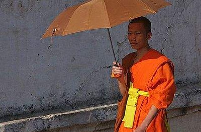 Un calugar budist si-a dat foc in provincia chineza Sichuan