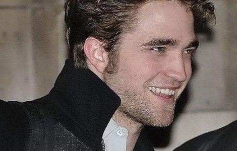 Actorii Twilight se reprofileaza pe design vestimentar. Le-ai purta creatiile?