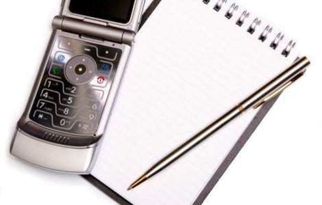 Alo, Alo: Ce telefoane au politicienii nostri?