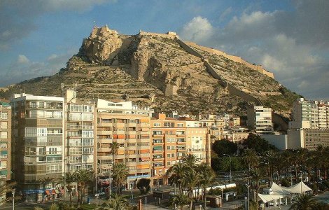  Top  Top 10: Vacante pe plaja, dar nu departe de civilizatie