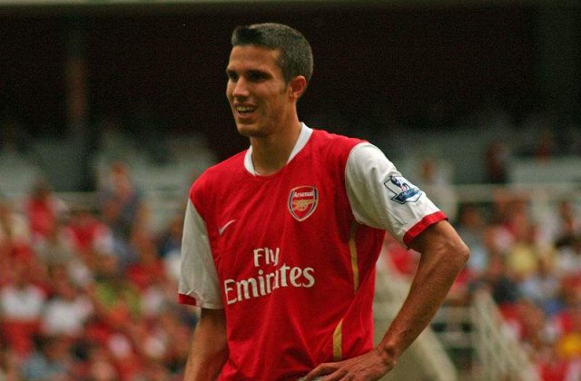 Van Persie, noul capitan al Arsenal dupa plecarea lui Fabregas