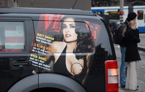  Foto  Salma Hayek: `Sanii mei aratau mai bine acum 10 ani`