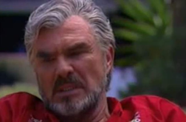 Burt Reynolds risca sa isi piarda locuinta din Florida