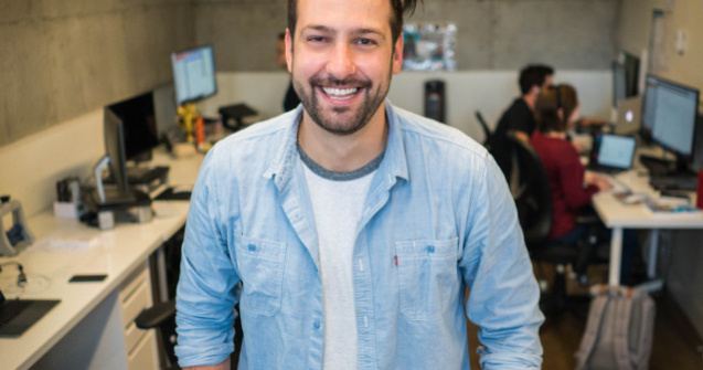  Top  Bancuri despre munca. Ce faci daca ti se cere sa dai 125% la serviciu?