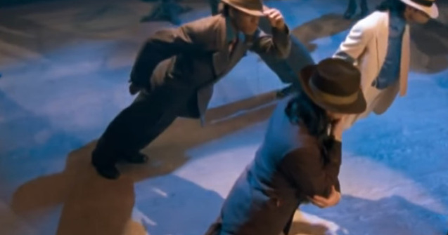 Un grup de cercetatori explica modul in care Michael Jackson sfida gravitatia