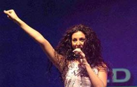 Ii pazeste si cariera si inimioara. Cream se iubeste cu impresarul Marius Mates