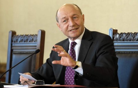 Basescu: Imi pare rau ca sunt presedinte