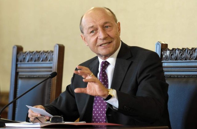 Basescu: Imi pare rau ca sunt presedinte