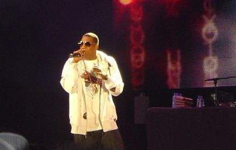  Video  Bacsis de milionar: Cati bani le da Jay-Z chelnerilor?