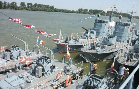 Flota Romaniei: Cimitirul "vesel" al lui Basescu