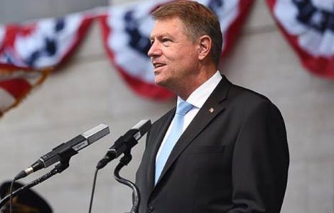 Un barbat care a strigat catre Iohannis a fost amendat. Ce i-a spus presedintelui