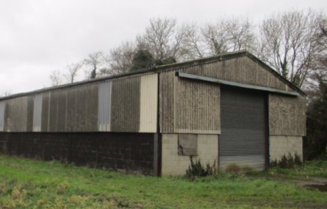 Un milionar englez a transformat un sopron vechi intr-o casa de lux / FOTO