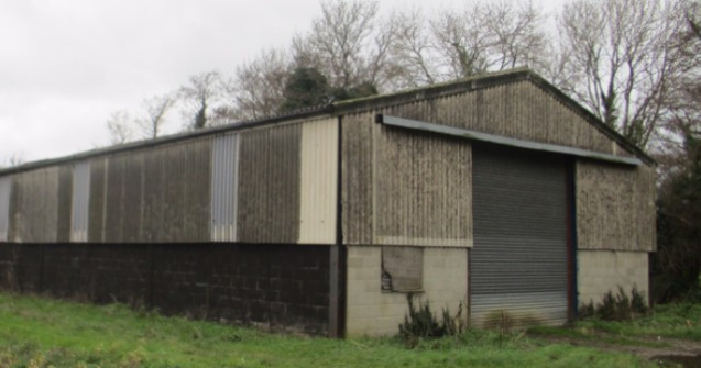 Un milionar englez a transformat un sopron vechi intr-o casa de lux / FOTO