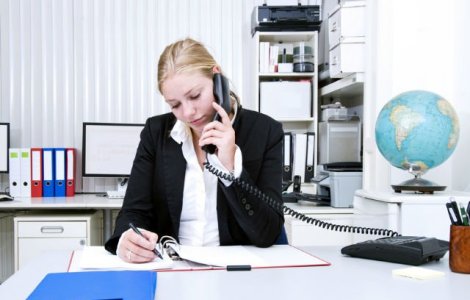 Studiu: 64% dintre angajati sunt deranjati de zgomotul ambiental, ceea ce duce la scaderea productivitatii