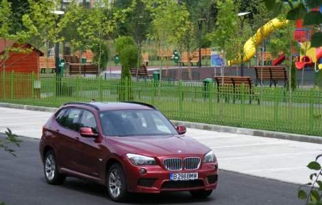Drive test BMW X1 xDrive28i - De la 6 la 4 cilindri. Si numai avantaje