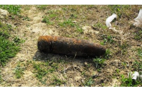 O persoana a murit, iar alte doua a fost ranite dupa explozia unui proiectil, in Bacau