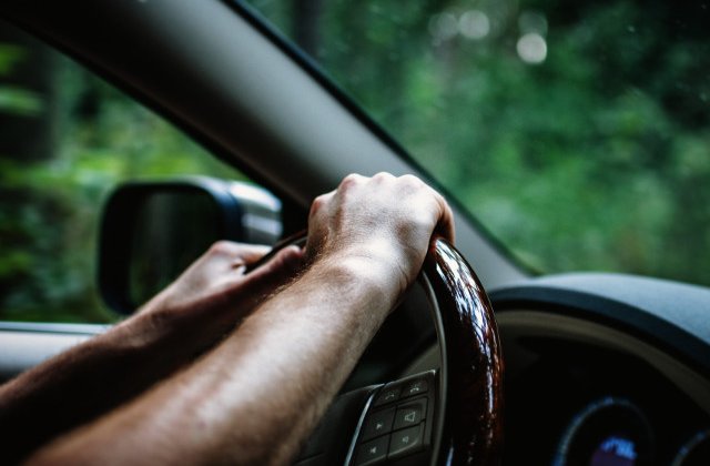 Peste 100 de soferi, depistati cu viteze de peste 180 km/h in ultima saptamana