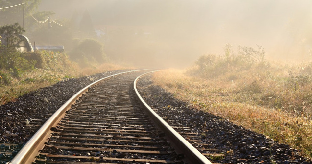 Un barbat a murit dupa ce a fost calcat de un tren in judetul Iasi