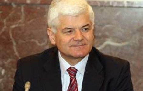 'Vulpea' baga zazanie in sanul PDL-PSD