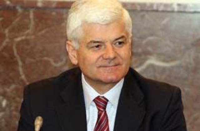 'Vulpea' baga zazanie in sanul PDL-PSD