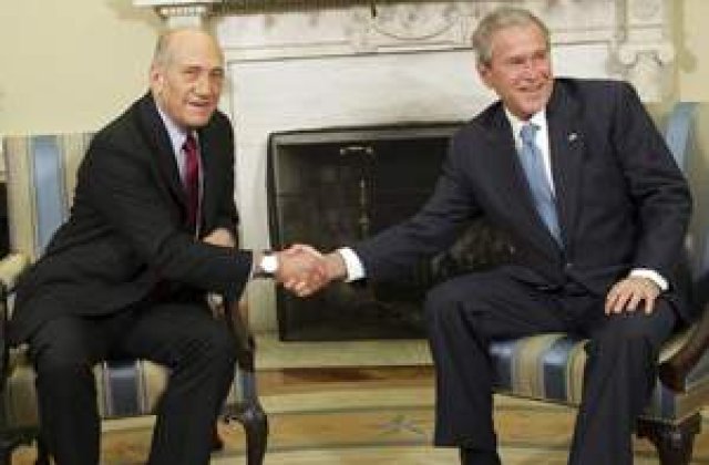 Bush a refuzat in 2008 o cerere a Israelului de bombardare a unor instalatii nucleare iraniene