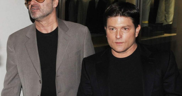  Video  George Michael s-a despartit de iubitul sau