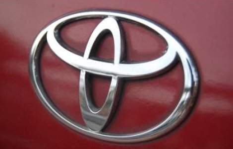 Ford si Toyota vor face pick-up-uri si SUV-uri hibrid