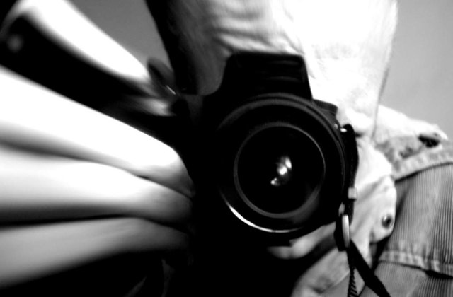 Scandal in cadrul Bisericii Catolice: 100 preoti, santaj, relatii homosexuale