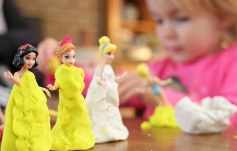 Verificari la o gradinita din Sectorul 3, dupa ce 10 minori au ajuns la spital cu simptome de toxiinfectie alimentara