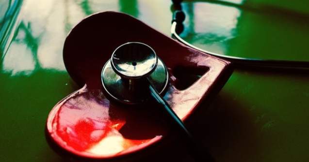 Cantecul "Macarena" poate sa salveze vieti prin corelarea ritmului sau cu cel al masajului cardiac