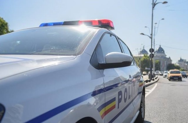 Actiune a politistilor pentru siguranta transporturilor: Au fost intocmite 64 de dosare penale si aplicate sanctiuni de peste 22.000 de lei