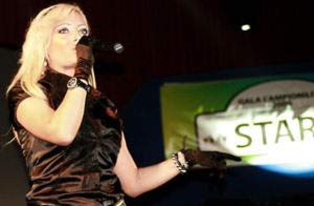 Delia face afaceri cu iubita lui Mateo