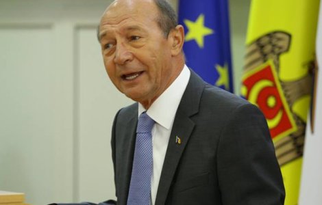 Traian Basescu este din nou bunic: Elena Basescu a nascut o fetita