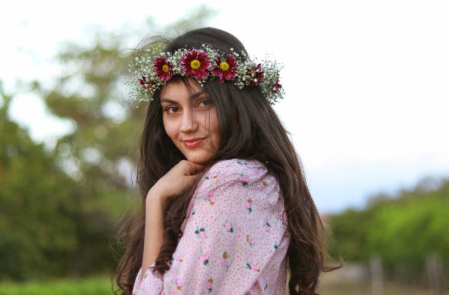 Sanzienele: 9 traditii pe care sa le respecti in noaptea magica in care se spune ca "toate minunile sunt posibile"