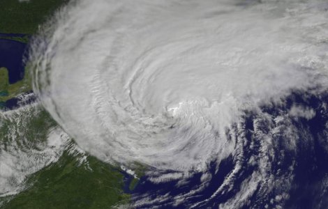  Video  Pagubele cauzate de Irene: zeci de miliarde de dolari