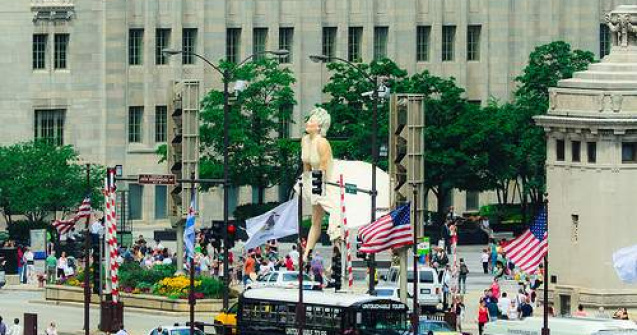  Top  Top 10 locuri cu arta publica neinspirata