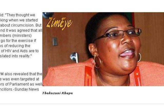 Barbatii din Zimbabwe, cu circumcizia la control