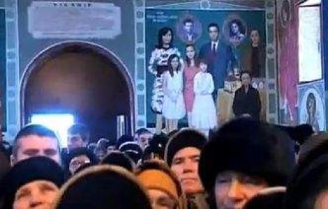 La cine se inchina romanii? Becali si Gorbaciov, pictati pe peretii bisericilor