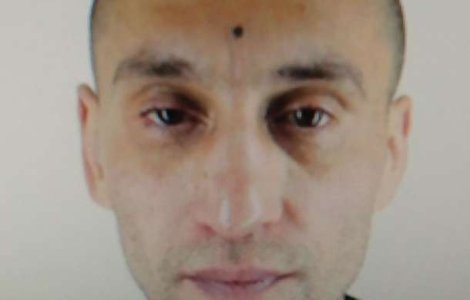 O taximetrista din Hunedoara a fost batuta si violata de un client